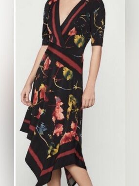 BCBG MaxAzria asymmetrical faux wrap floral jersey dress size small Maximalist